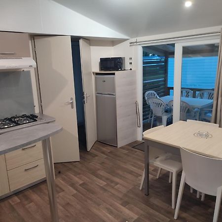 Mobil-Home 6 Personnes Avec Tv Et Clim N' B025 Boofzheim Экстерьер фото